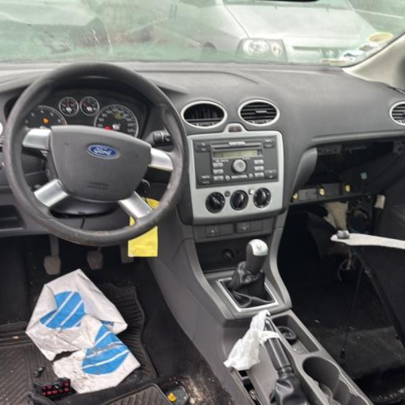 Pompe de direction FORD FOCUS 2 Photo n°15