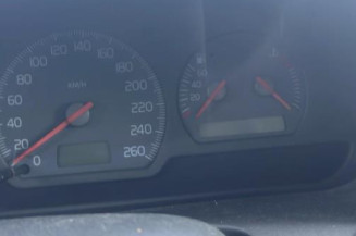Feu arriere principal droit (feux) VOLVO S 40 1