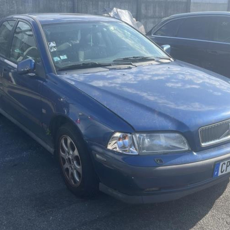 Feu arriere principal droit (feux) VOLVO S 40 1 Photo n°15