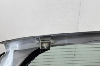 Malle/Hayon arriere RENAULT CLIO 3