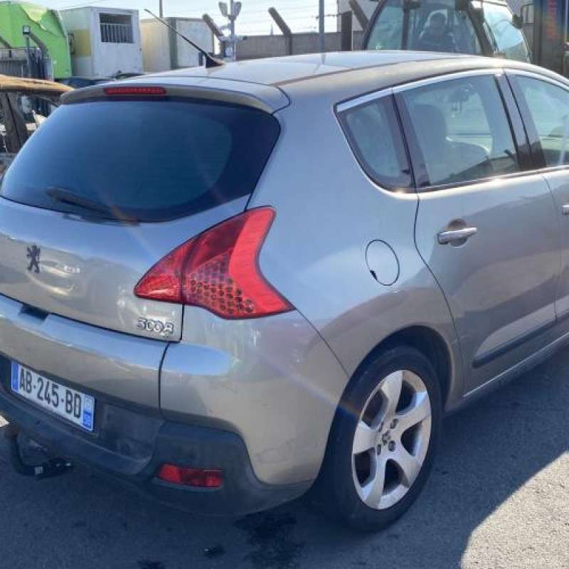 Malle/Hayon arriere PEUGEOT 3008 1 Photo n°14