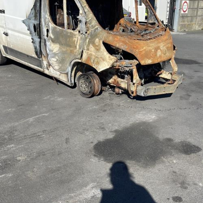 Crosse arriere droit PEUGEOT BOXER 3 Photo n°5