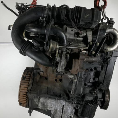 Moteur RENAULT CLIO 2 Photo n°1