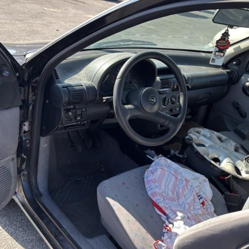Compteur OPEL CORSA B Photo n°10