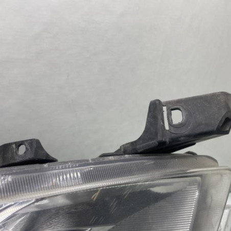 Optique avant principal droit (feux)(phare) TOYOTA YARIS 2