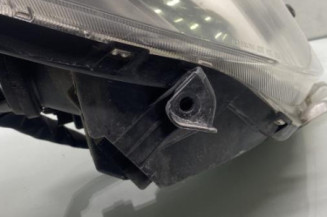 Optique avant principal droit (feux)(phare) TOYOTA YARIS 2