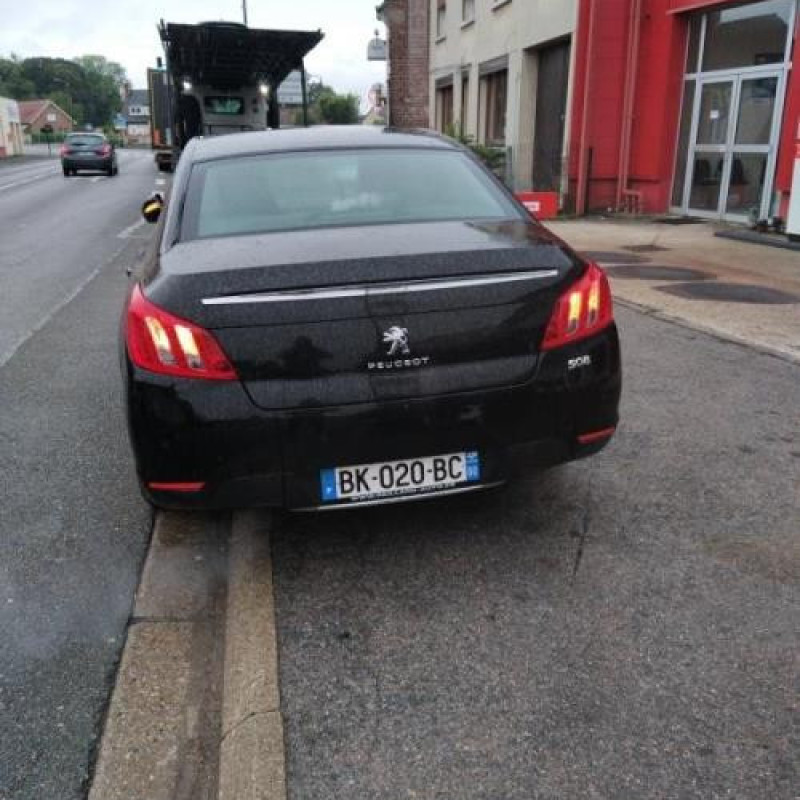 Enjoliveur PEUGEOT 508 1 Photo n°10