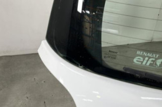 Malle/Hayon arriere RENAULT CLIO 3