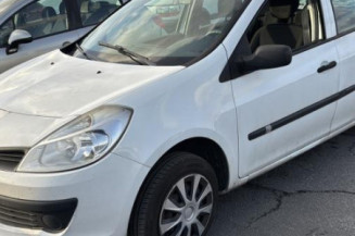 Malle/Hayon arriere RENAULT CLIO 3
