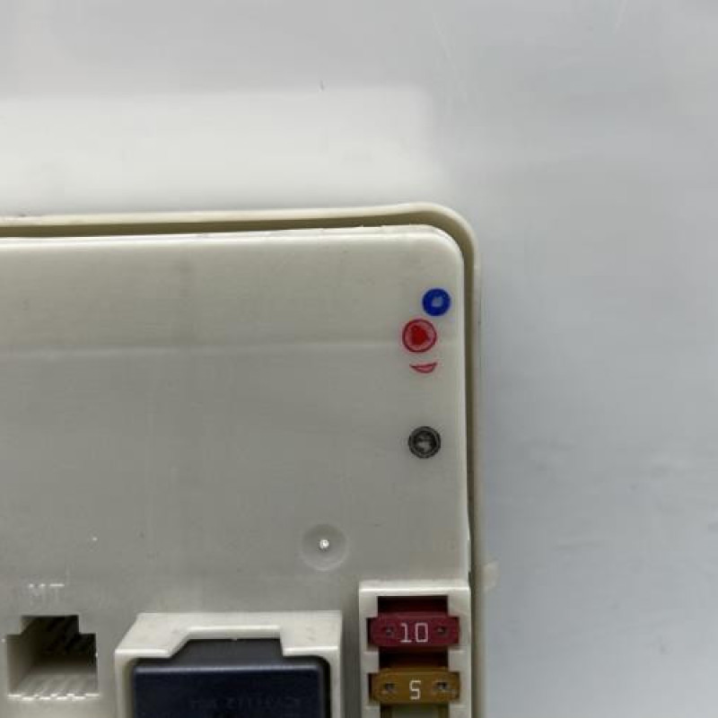 Boitier UPC RENAULT MODUS Photo n°2
