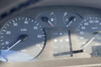 Feu arriere stop central RENAULT SCENIC 1