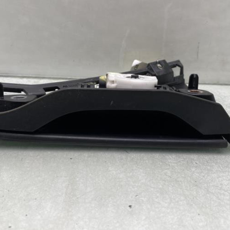 Poignee porte arriere gauche RENAULT CLIO 5 Photo n°3