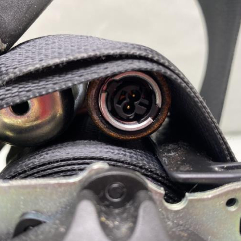 Pretensionneur de ceinture avant gauche RENAULT CLIO 5 Photo n°4