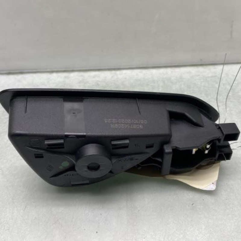 Poignee interieur arriere gauche RENAULT CLIO 5 Photo n°3