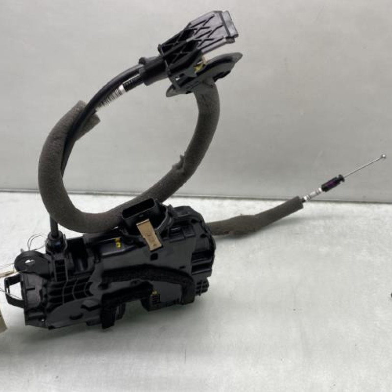Serrure avant droit RENAULT CLIO 5 Photo n°5