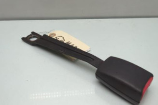 Attache ceinture avant gauche TOYOTA YARIS 1