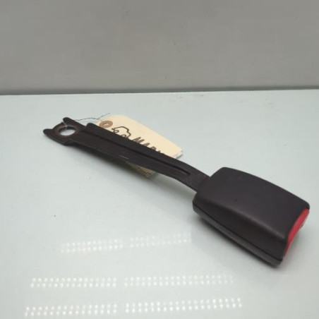 Attache ceinture avant gauche TOYOTA YARIS 1