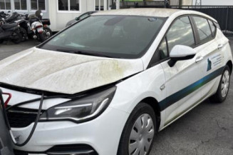 Vitre avant gauche OPEL ASTRA K