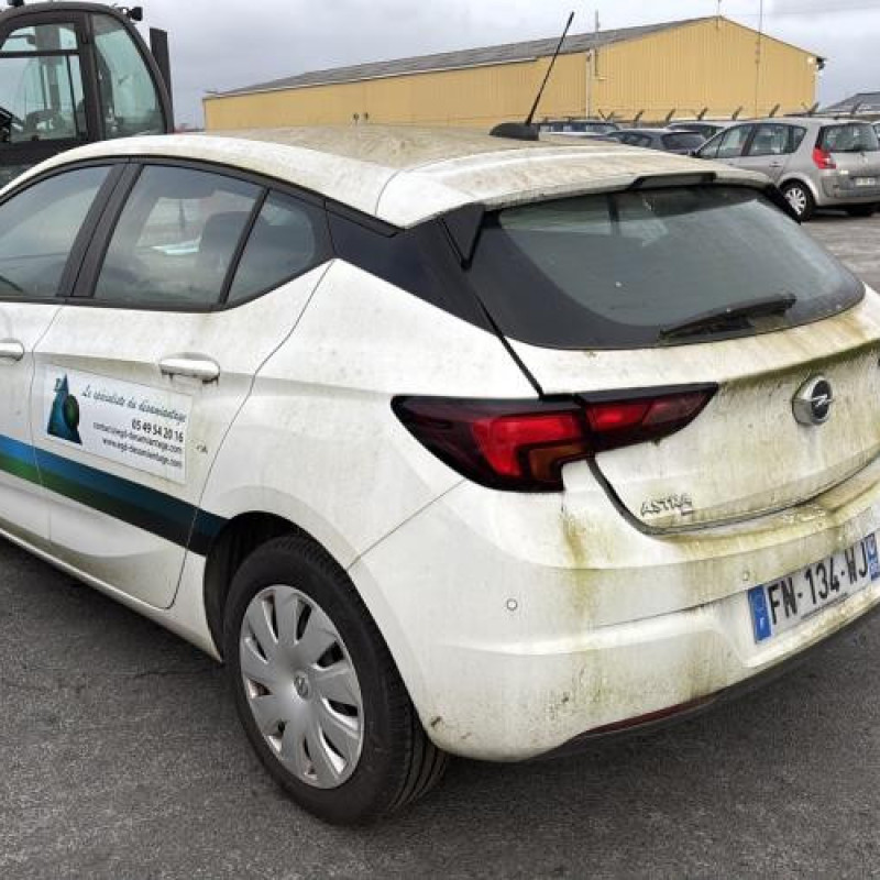 Vitre avant gauche OPEL ASTRA K Photo n°8