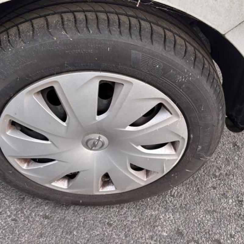 Vitre avant gauche OPEL ASTRA K Photo n°17
