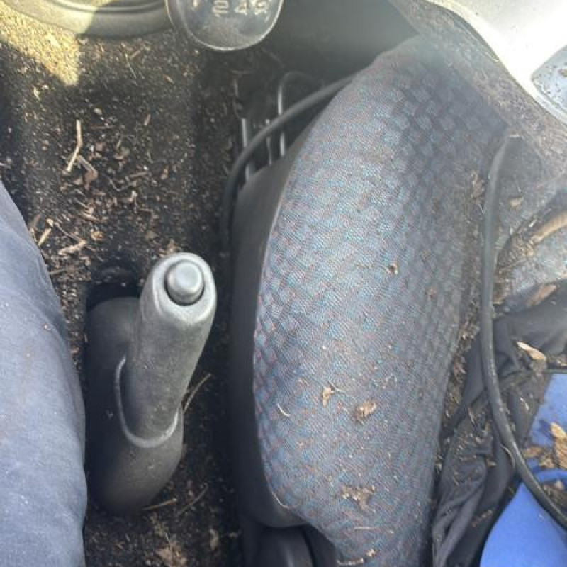 Retroviseur gauche FORD KA 1 Photo n°17