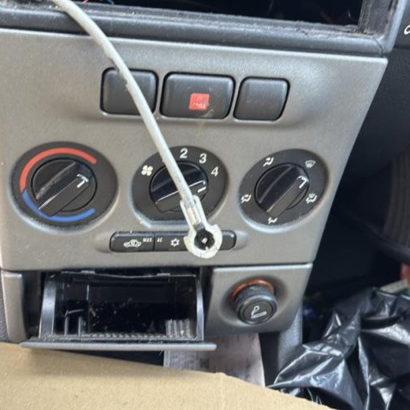 Retroviseur interieur OPEL ZAFIRA A Photo n°18