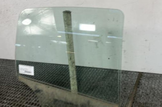 Vitre arriere droit CITROEN C3 2