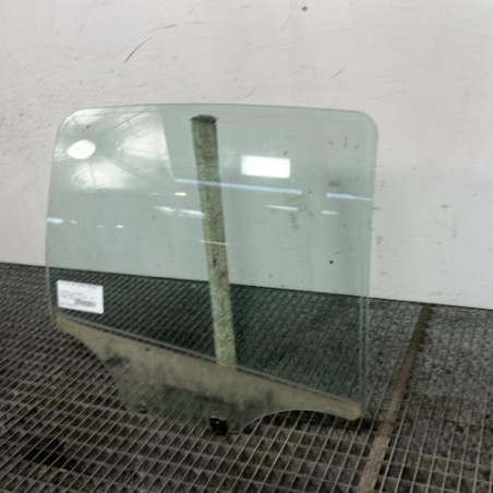 Vitre arriere droit CITROEN C3 2