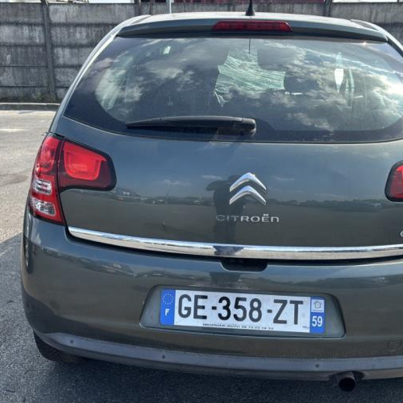 Vitre arriere droit CITROEN C3 2 Photo n°9