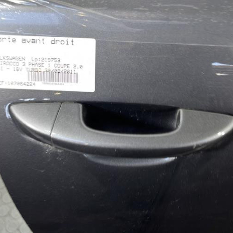 Porte avant droit VOLKSWAGEN SCIROCCO 3 Photo n°2