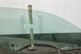 Vitre avant gauche VOLKSWAGEN SCIROCCO 3