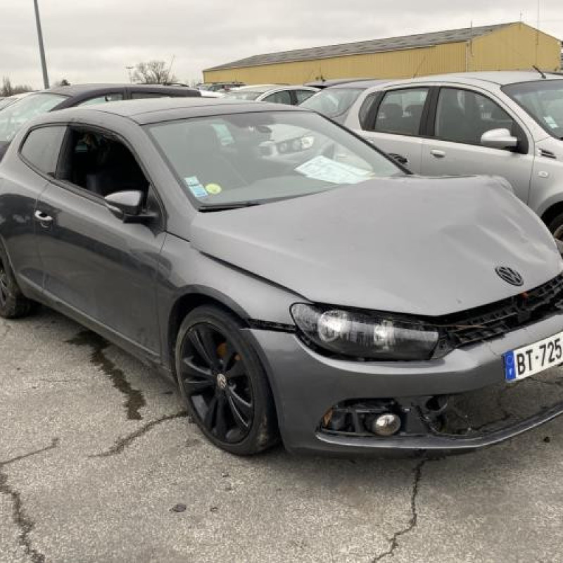 Vitre avant gauche VOLKSWAGEN SCIROCCO 3 Photo n°6