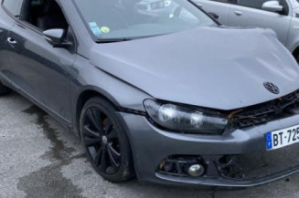 Vitre avant gauche VOLKSWAGEN SCIROCCO 3