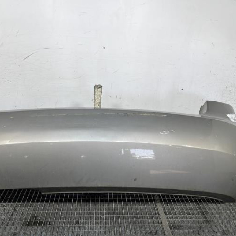 Pare choc arriere SKODA FABIA 2 Photo n°1