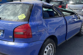 Pare choc arriere AUDI A3 1