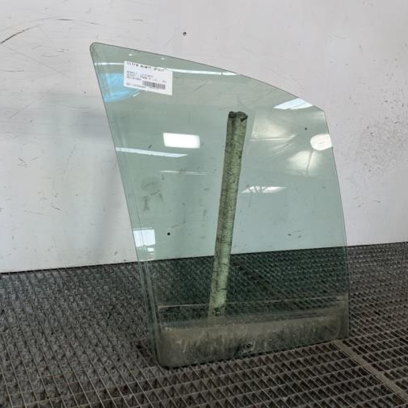 Vitre avant droit RENAULT SCENIC 1 Photo n°3