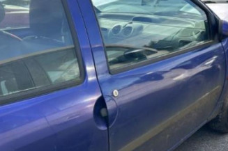 Pretensionneur de ceinture avant gauche RENAULT TWINGO 1