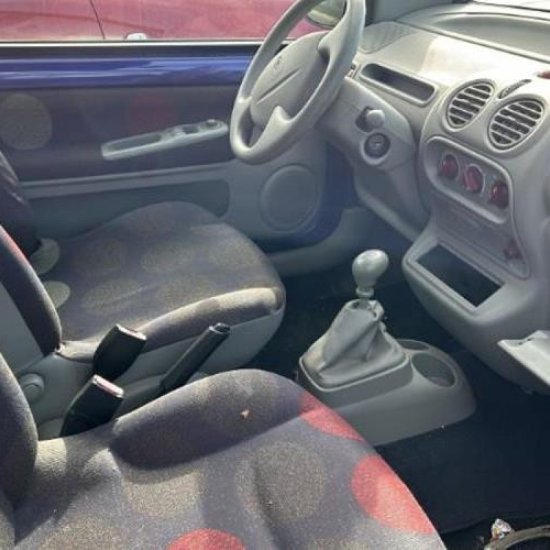 Pretensionneur de ceinture avant gauche RENAULT TWINGO 1 Photo n°12