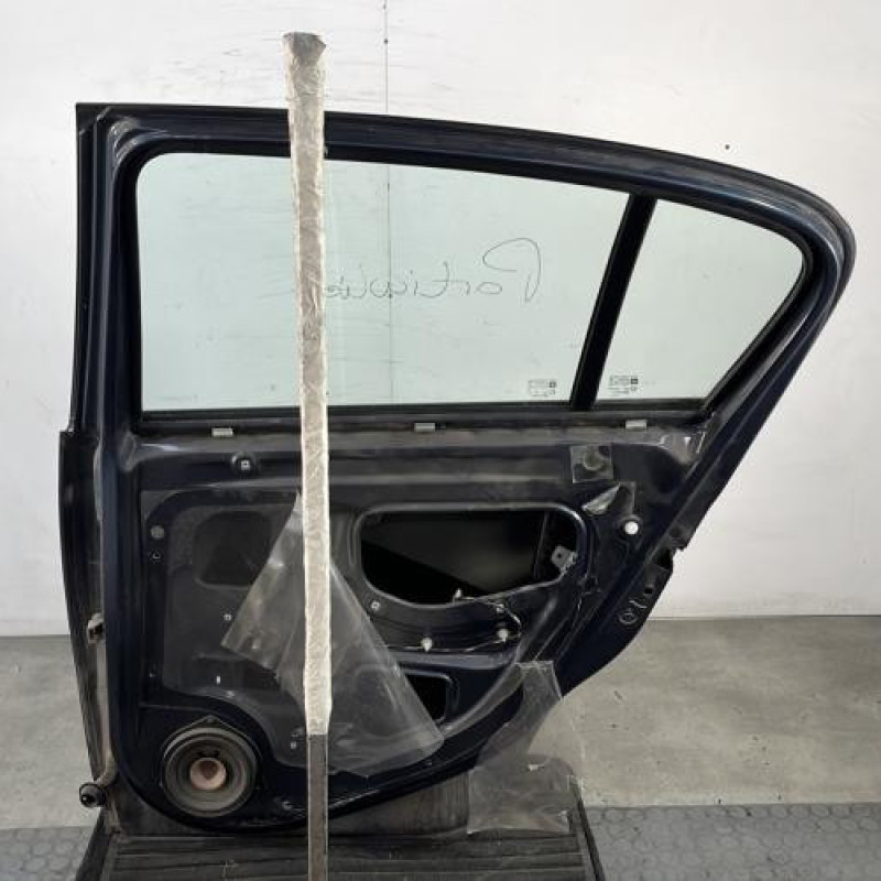 Porte arriere droit OPEL CORSA D Photo n°4