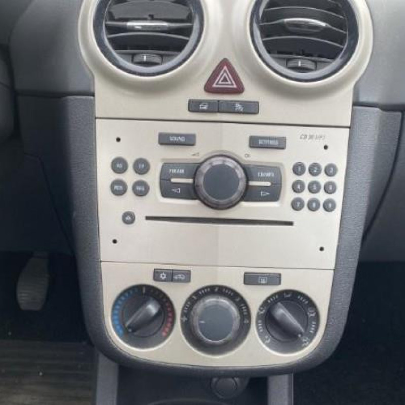 Porte arriere droit OPEL CORSA D Photo n°15