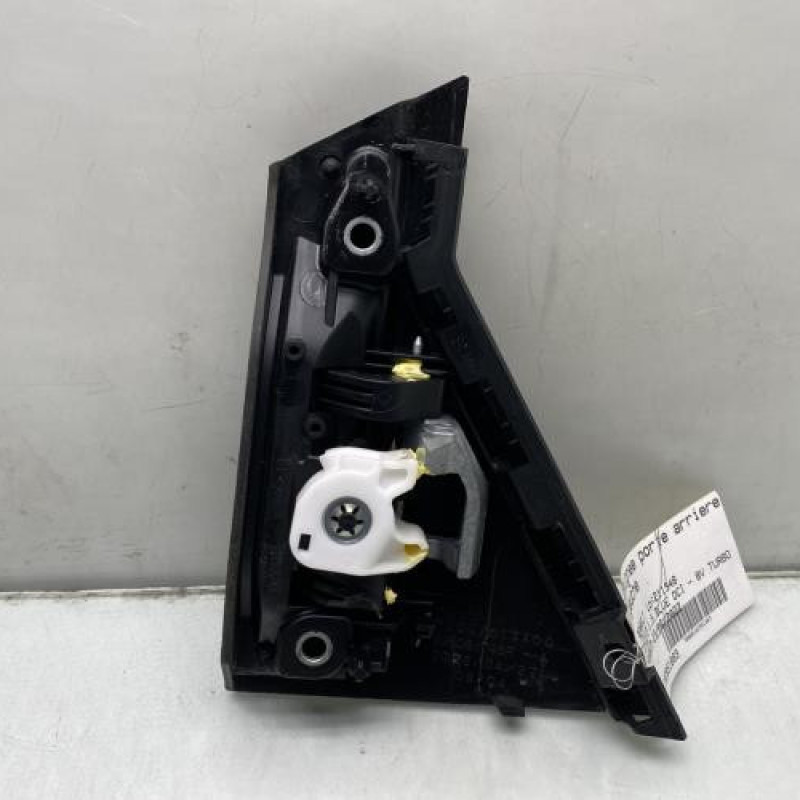 Poignee porte arriere gauche RENAULT CLIO 5 Photo n°3