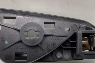 Poignee interieur avant gauche RENAULT CLIO 5