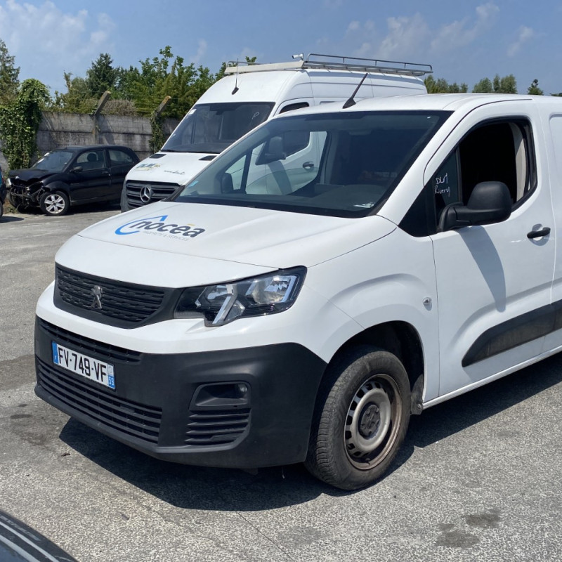 PEUGEOT PARTNER 3 1.5 BLUE HDI - 16V TURBO Photo n°1