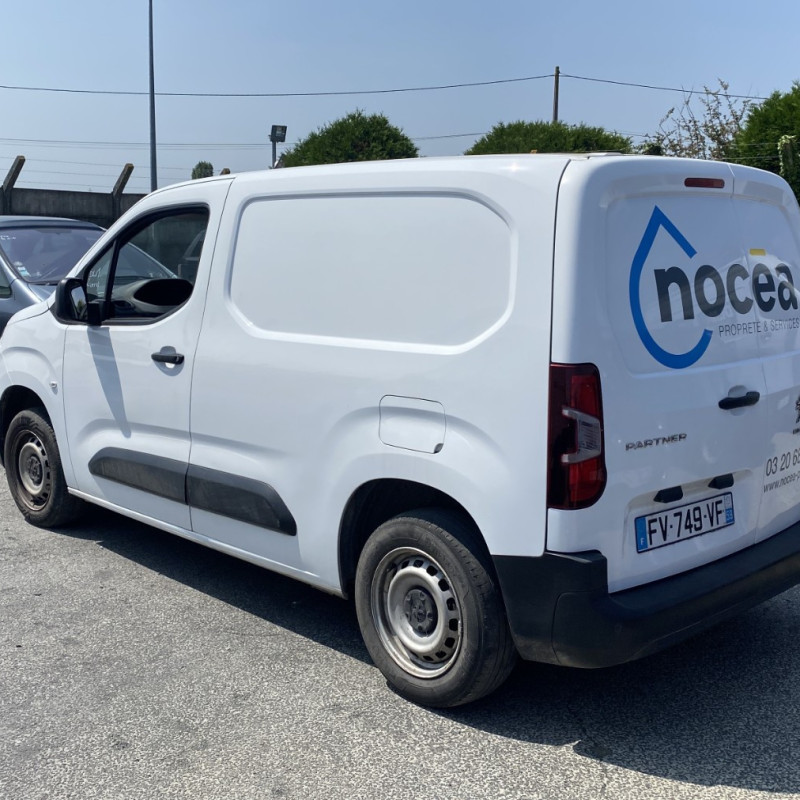 PEUGEOT PARTNER 3 1.5 BLUE HDI - 16V TURBO Photo n°4