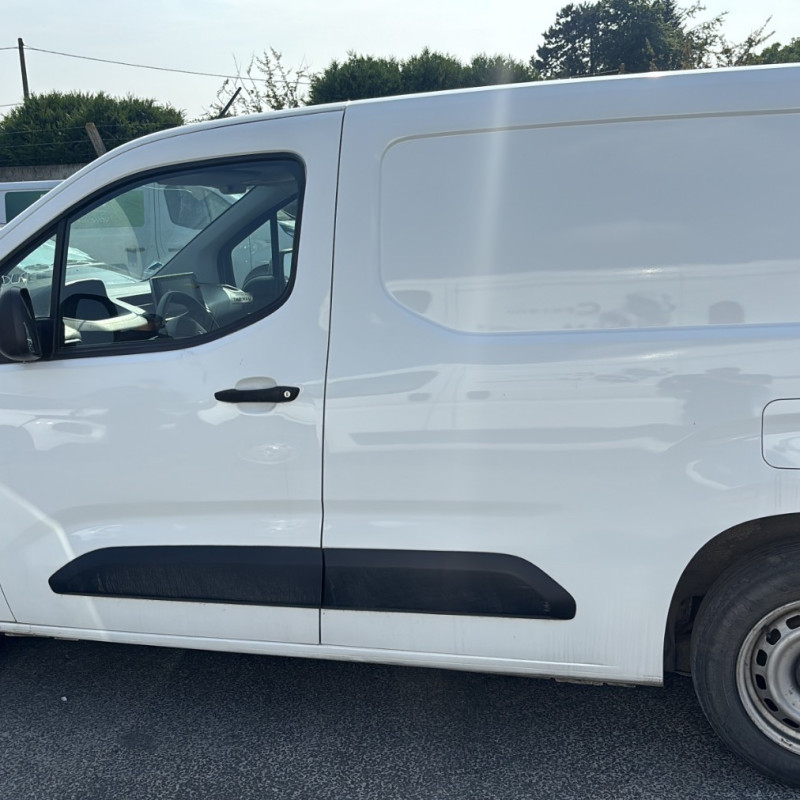 PEUGEOT PARTNER 3 1.5 BLUE HDI - 16V TURBO Photo n°17