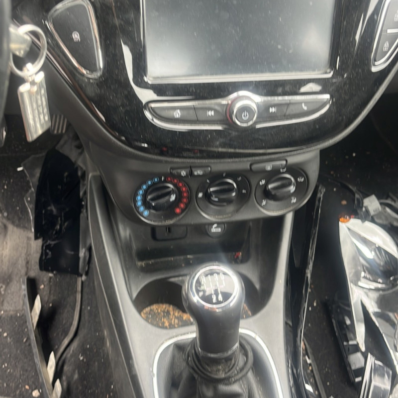 OPEL CORSA E 1.4i - 16V Photo n°9