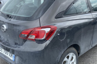 OPEL CORSA E 1.4i - 16V