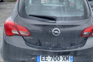 OPEL CORSA E 1.4i - 16V