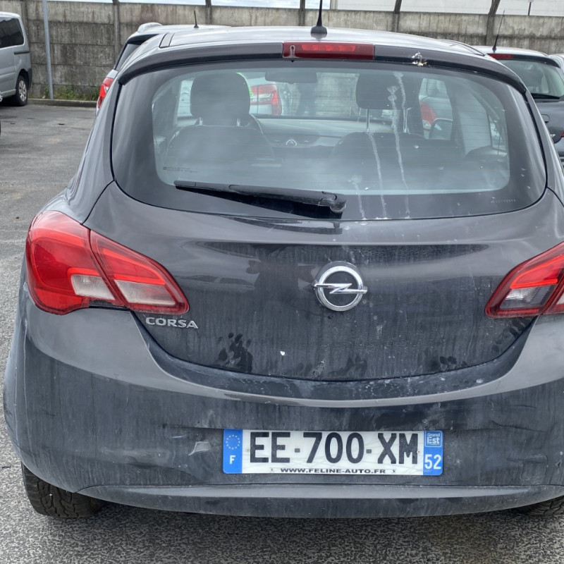 OPEL CORSA E 1.4i - 16V Photo n°16