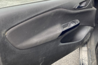 OPEL CORSA E 1.4i - 16V